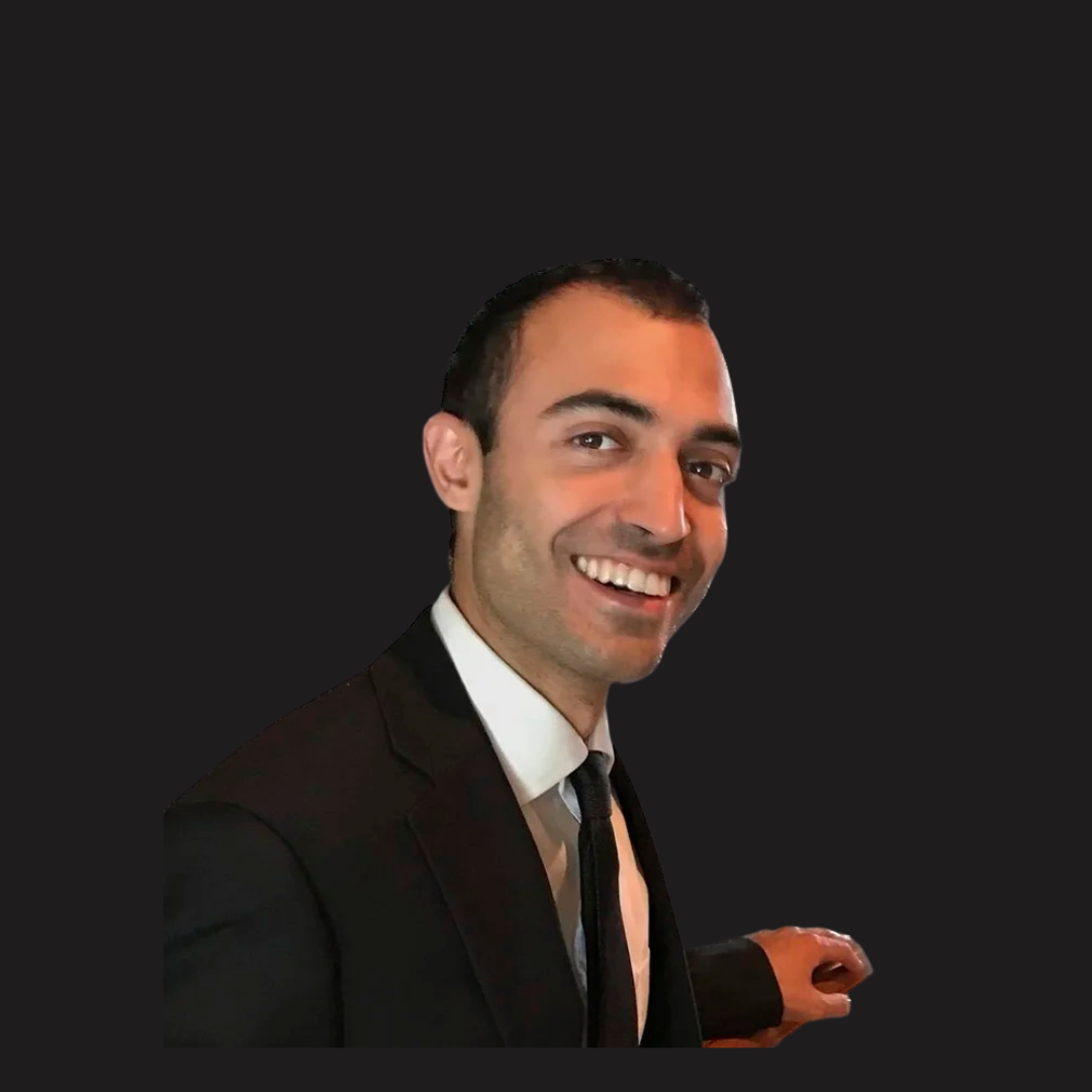 Dentist Dr Sina Makaremi