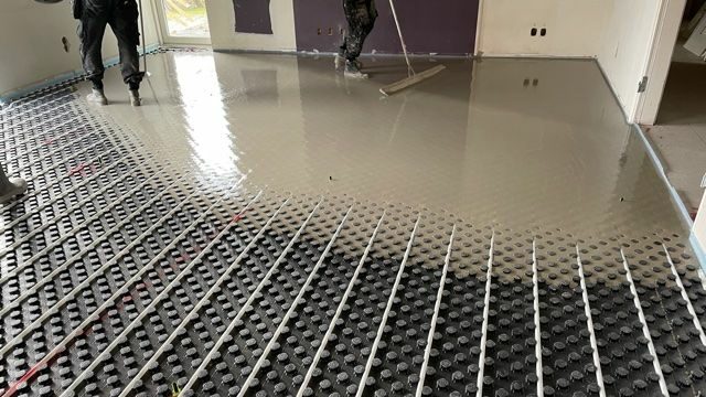 Støbning med flydemørtel på Tecto