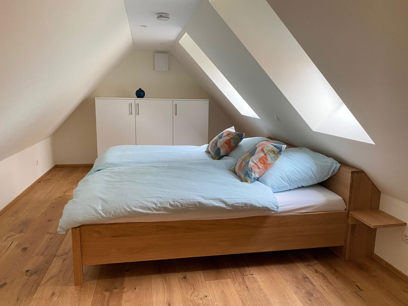 Alter Stall - Rechte Seite - Dachzimmer 