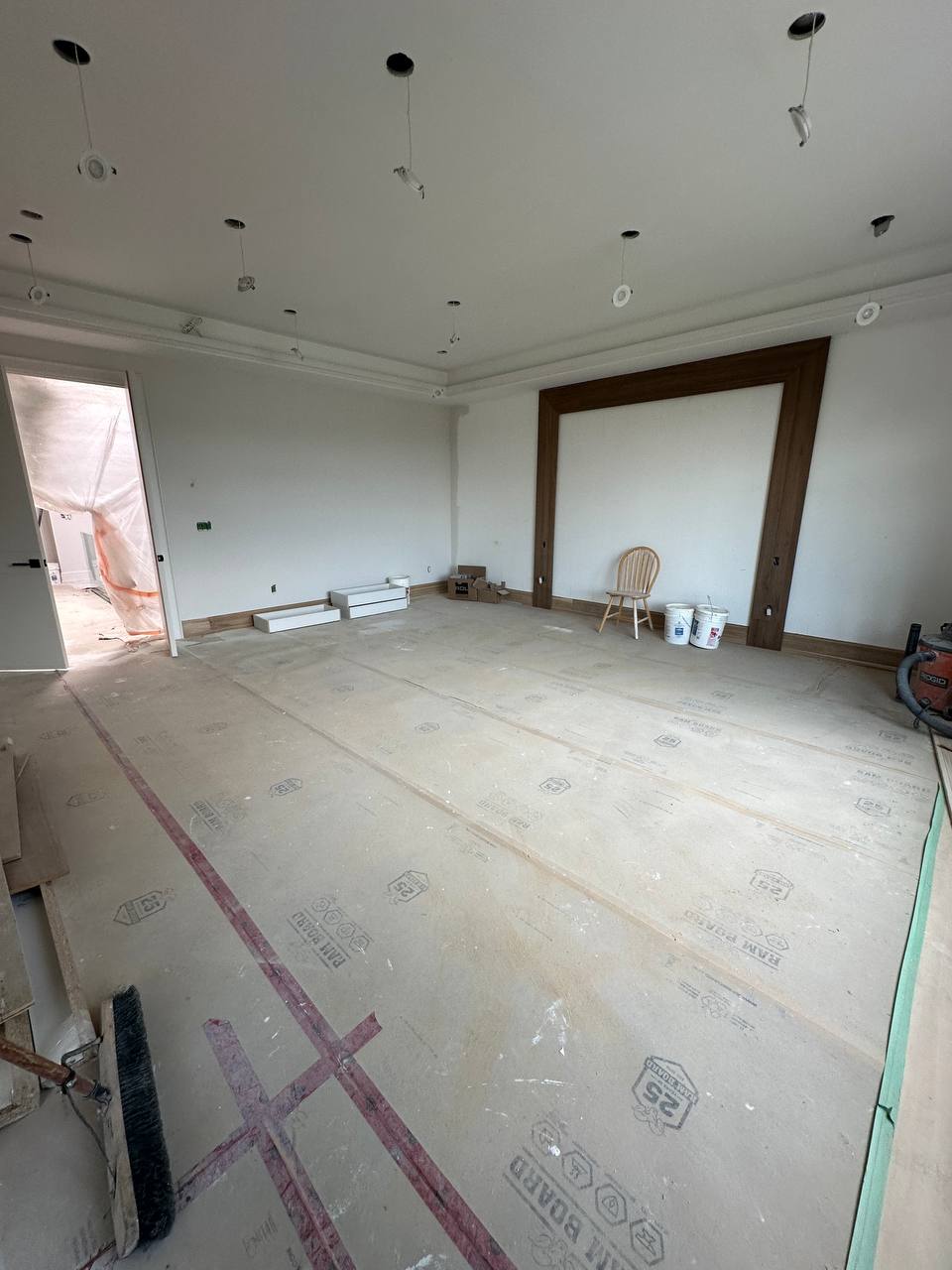 Yard waste removal — bags and branches stacked for pickup — Richmond Hill — Demodash