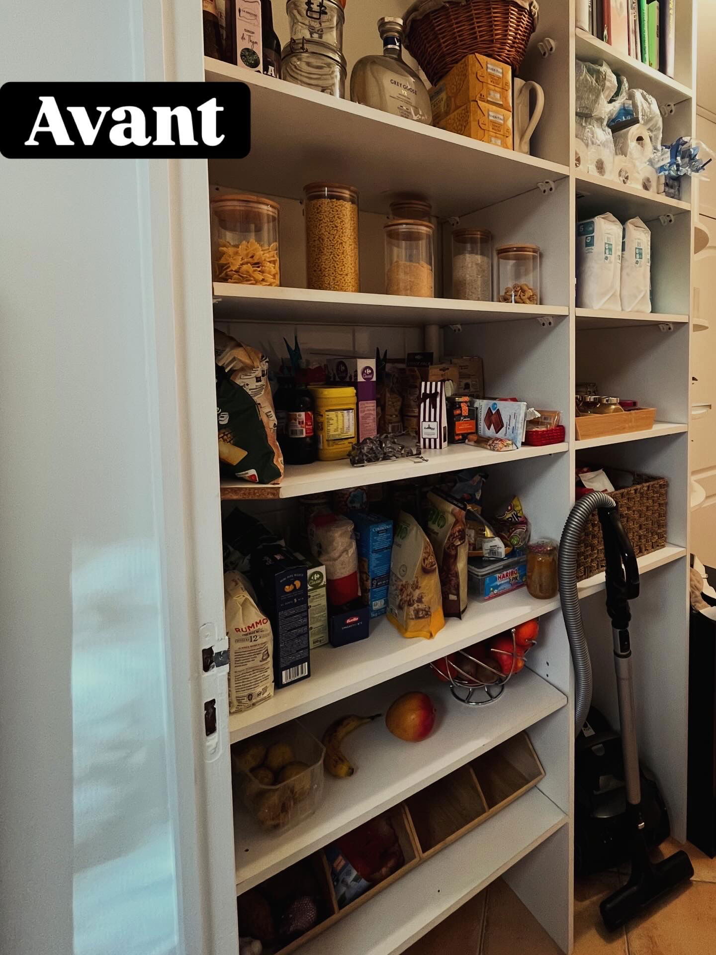 cellier désorganisé