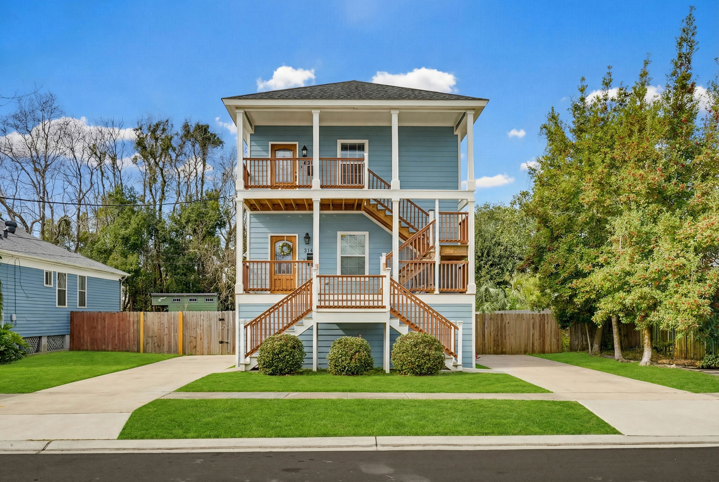 Mandeville  Photographer