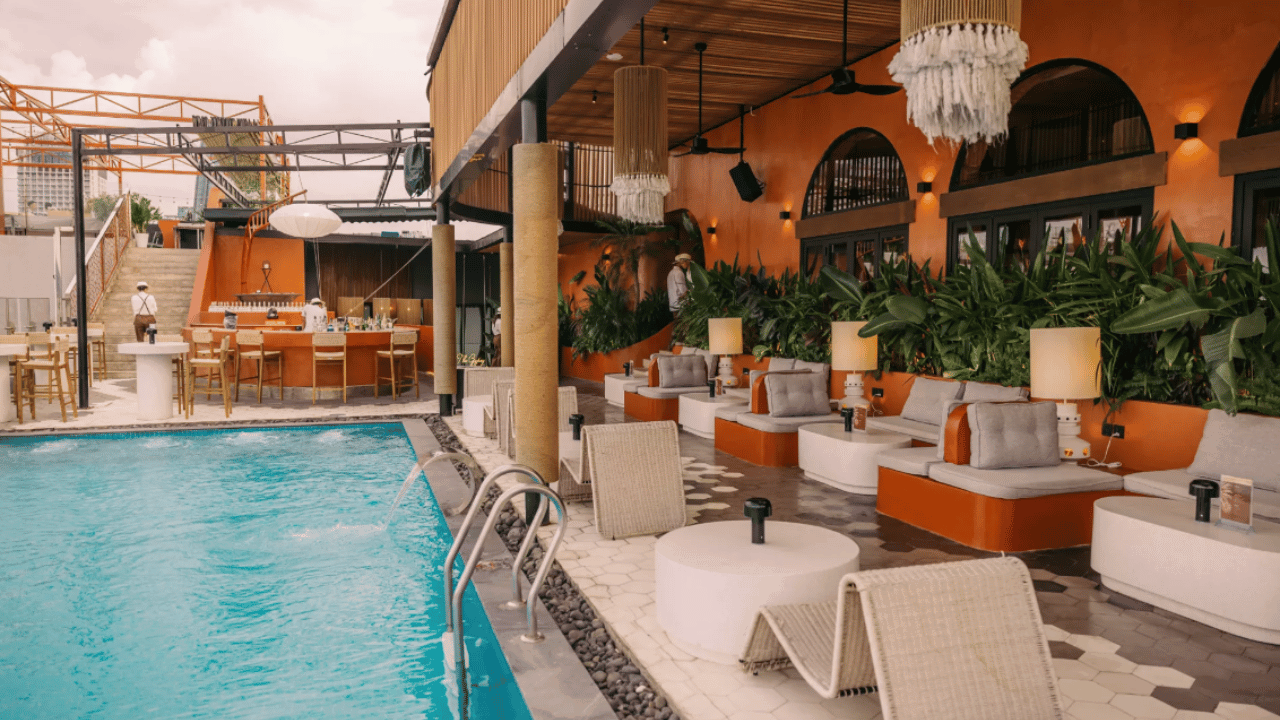 the gypsy da nang rooftop