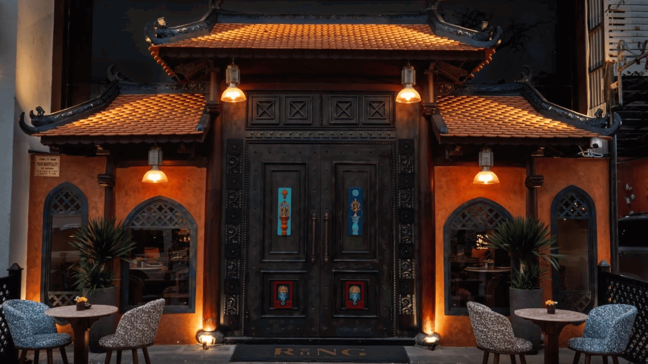 RANG da nang restaurant entrance
