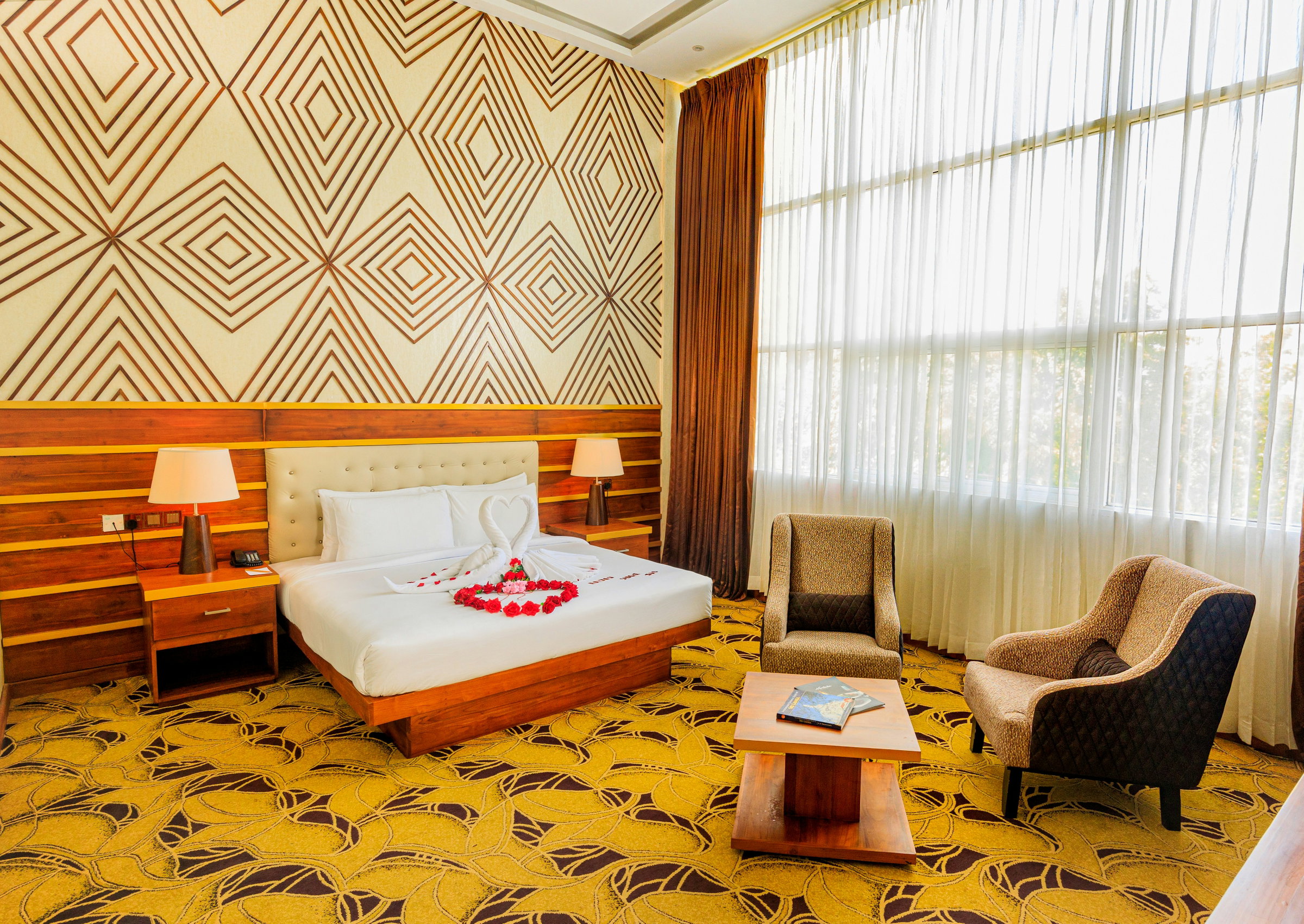 honeymoon suite